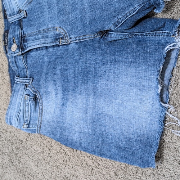 Lucky Brand Mid Rise Ava Shorts Medium Wash Size 27 - Picture 2 of 10